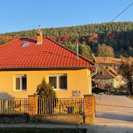 Kristof Vendeghaz Hotel Bükkszék Екстериор снимка